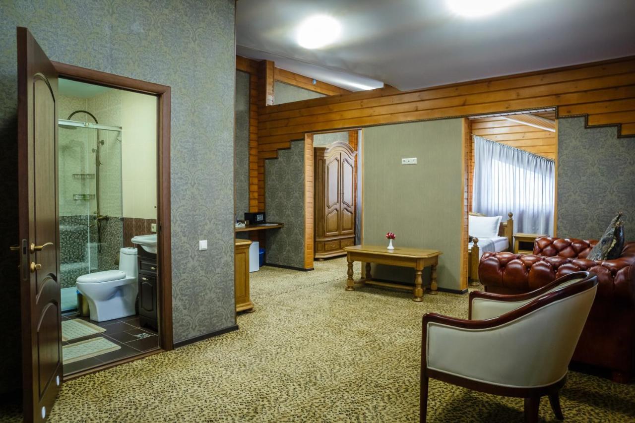 Guest House Chalet Taraz Luaran gambar